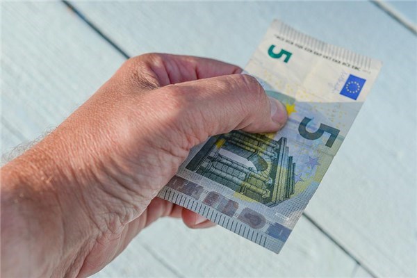 夢到了被罰錢是好是壞_周公解夢