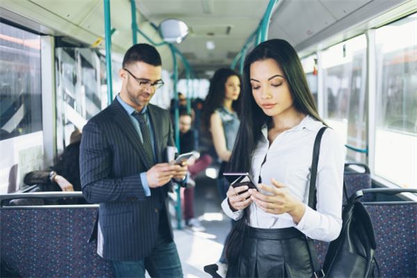 夢見坐錯車_周公解夢