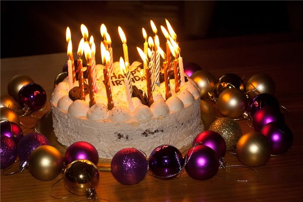 夢見生日會是好事還是壞事_周公解夢