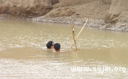 夢見弟弟淹死