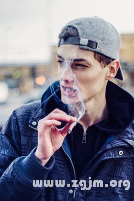 水瓶男缺點一覽表_十二星座