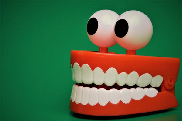 夢見掉牙化解方法_周公解夢