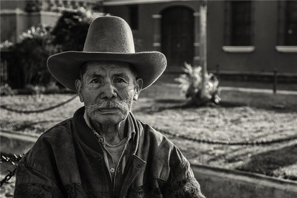 夢見自己的父親是什麼意思_周公解夢