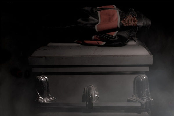 夢見黑色棺材會是什麼預兆_周公解夢