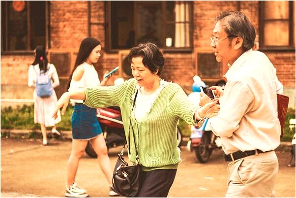 夢到了很久沒聯繫的同學嬉戲有什麼意義嗎_周公解夢官網