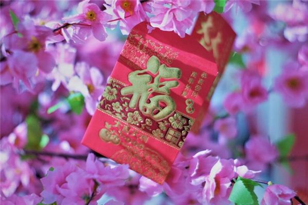 女性夢見紅包_周公解夢