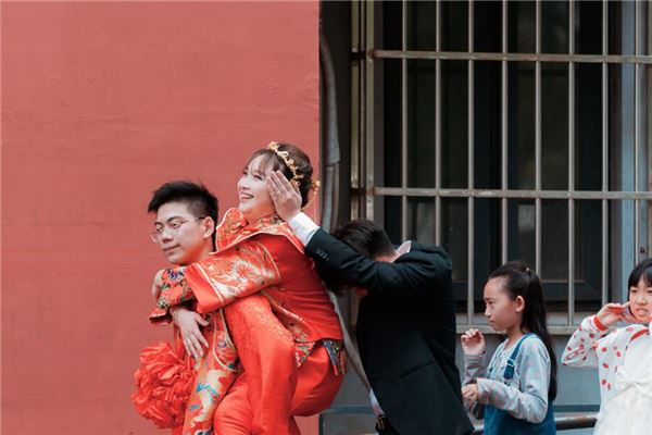 夢到自己結婚很倉促_周公解夢