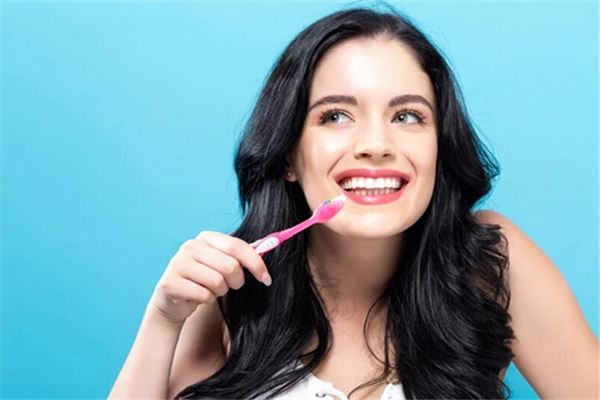 女人夢見牙掉了好多顆_周公解夢