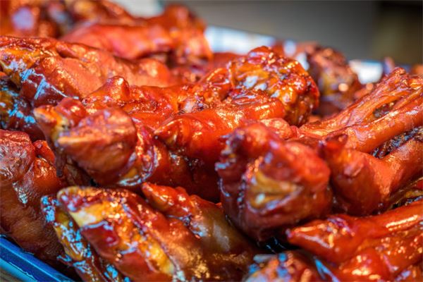 夢見豬蹄子什麼意思_周公解夢