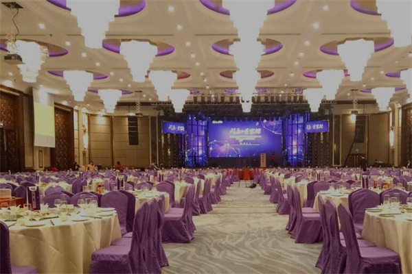 夢到了喝喜酒是什麼預兆_周公解夢