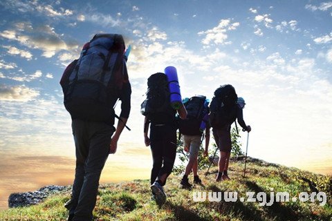 夢見上山 爬山 登山