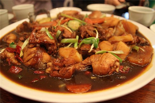 夢見吃熟雞肉_周公解夢