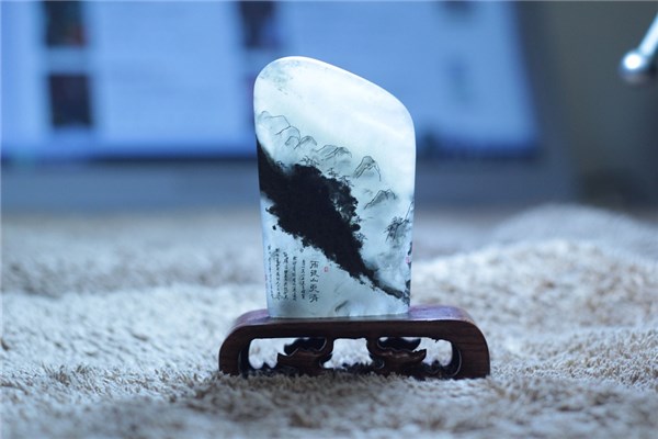 夢見挖到玉石有什麼寓意嗎？_周公解夢