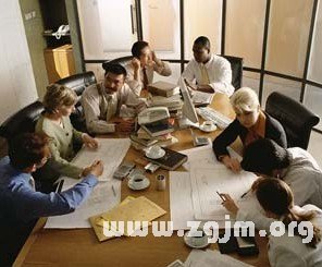 職場中最八卦的星座_十二星座