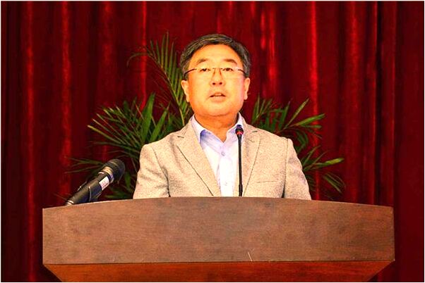 夢見自己頭上長了很多虱子會怎么樣_周公解夢官網