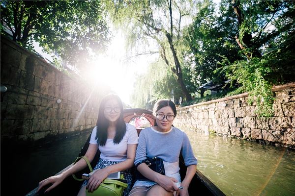 夢到了別人坐船是什麼意思？_周公解夢