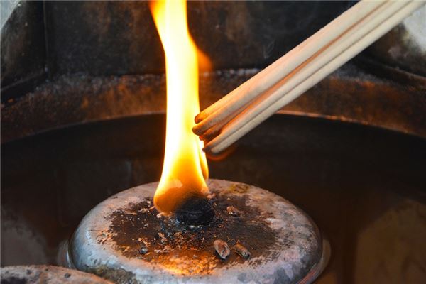 夢見買香火_周公解夢