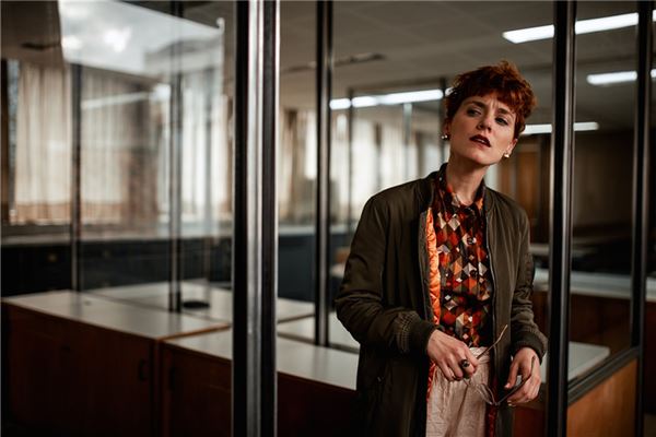 夢見死去的老闆什麼預兆_周公解夢