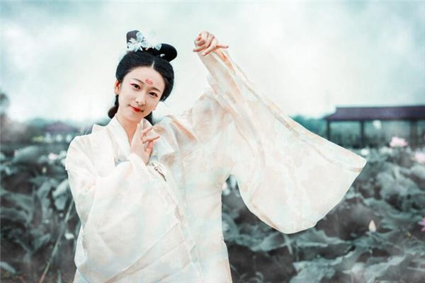 夢到女人露陰是好是壞_周公解夢