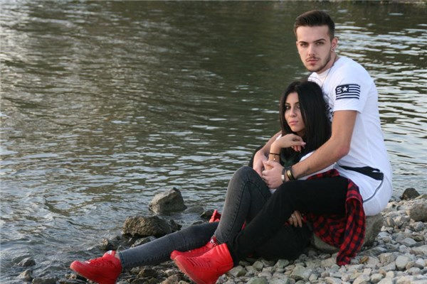 夢見和自己喜歡的人在一起有什麼徵兆_周公解夢