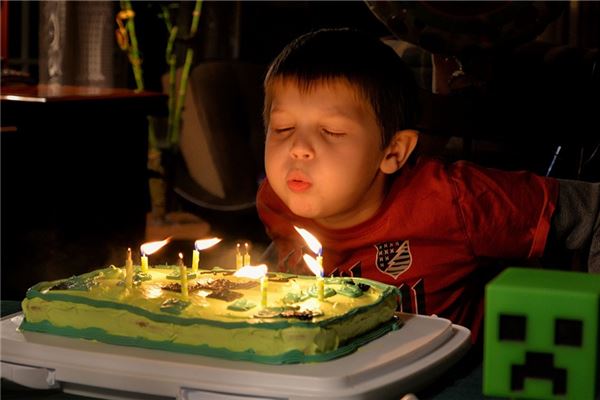 夢到親人過生日代表著什麼_周公解夢