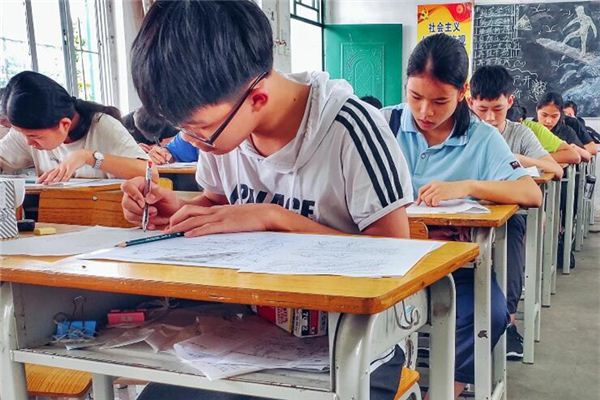 夢見高考成績_周公解夢