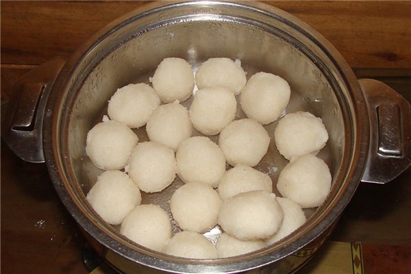 夢到吃糰子會怎麼樣_周公解夢