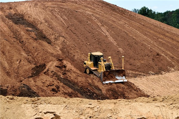 夢見黃泥土意味什麼_周公解夢