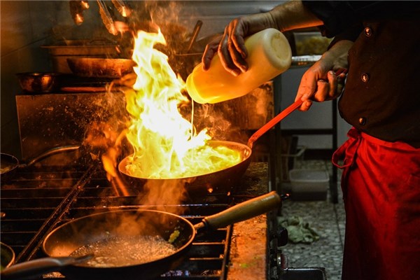 夢到了煮飯吃會是什麼預兆_周公解夢