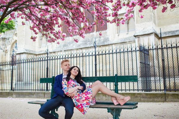 夢到了把前任睡了會有什麼預兆_周公解夢