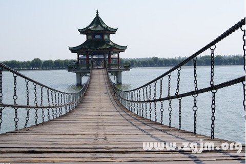 夢見吊橋