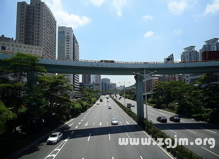 夢見高架橋