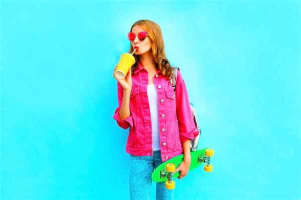 1996女鼠一生婚姻狀況_十二生肖