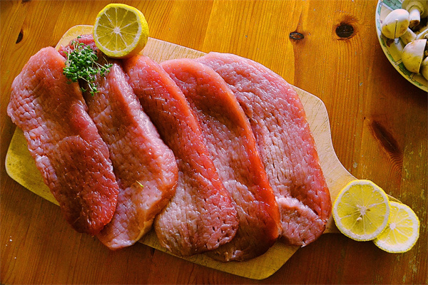 夢見新鮮豬肉是什麼徵兆_周公解夢