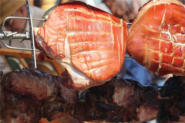 夢到了豬腿肉是什麼徵兆_周公解夢