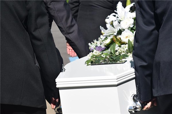 夢見運死人有何寓意_周公解夢