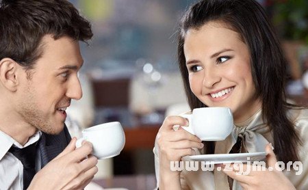 從你握咖啡杯的姿勢看你的愛情觀_心理測試