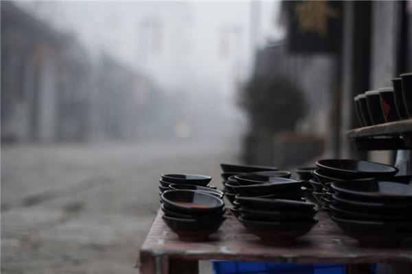 女人夢見洗一大堆碗_周公解夢