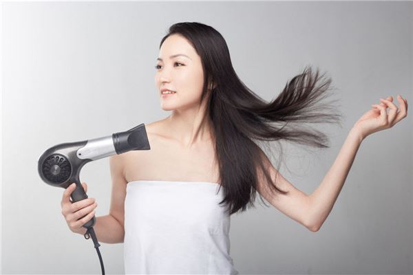 夢見吹頭髮_周公解夢