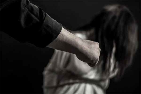 夢見被逼怎麼說_周公解夢