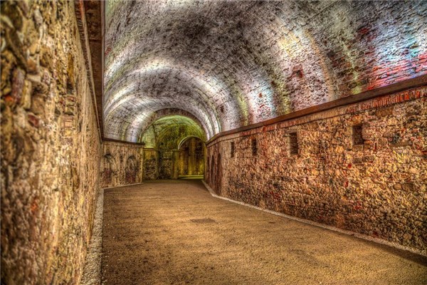 夢到石窟是什麼徵兆_周公解夢