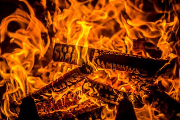 夢見去火葬場_周公解夢