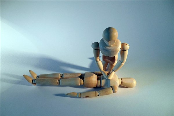 夢見發生意外是什麼預兆_周公解夢