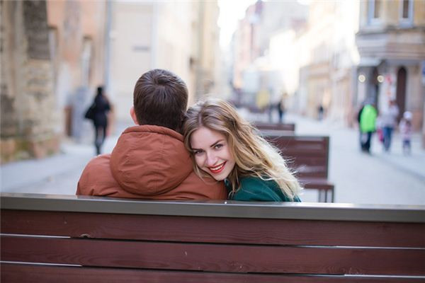 夢到了失去的人怎么回事_周公解夢