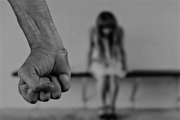 夢到了血雨是什麼意思_周公解夢