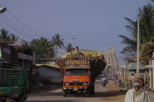 夢到超載有何寓意_周公解夢