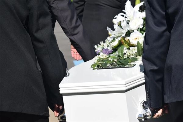 夢見抬棺_周公解夢