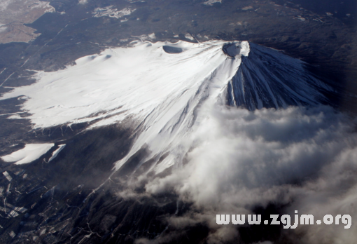 夢見死火山