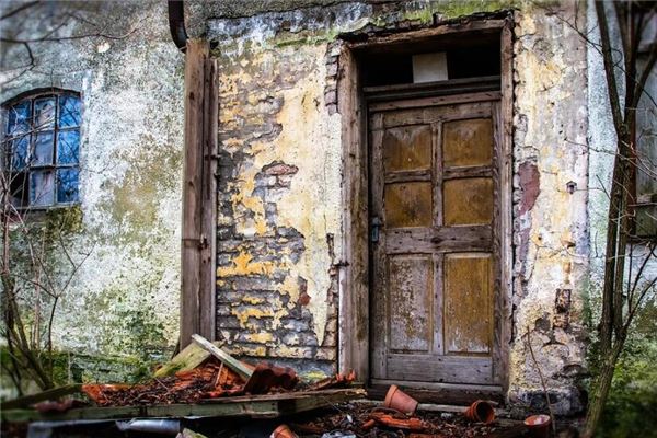 夢見木門破爛_周公解夢