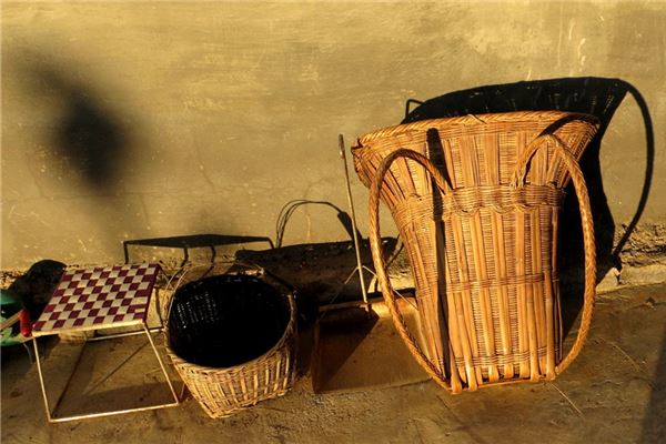 夢見背簍是什麼意思_周公解夢